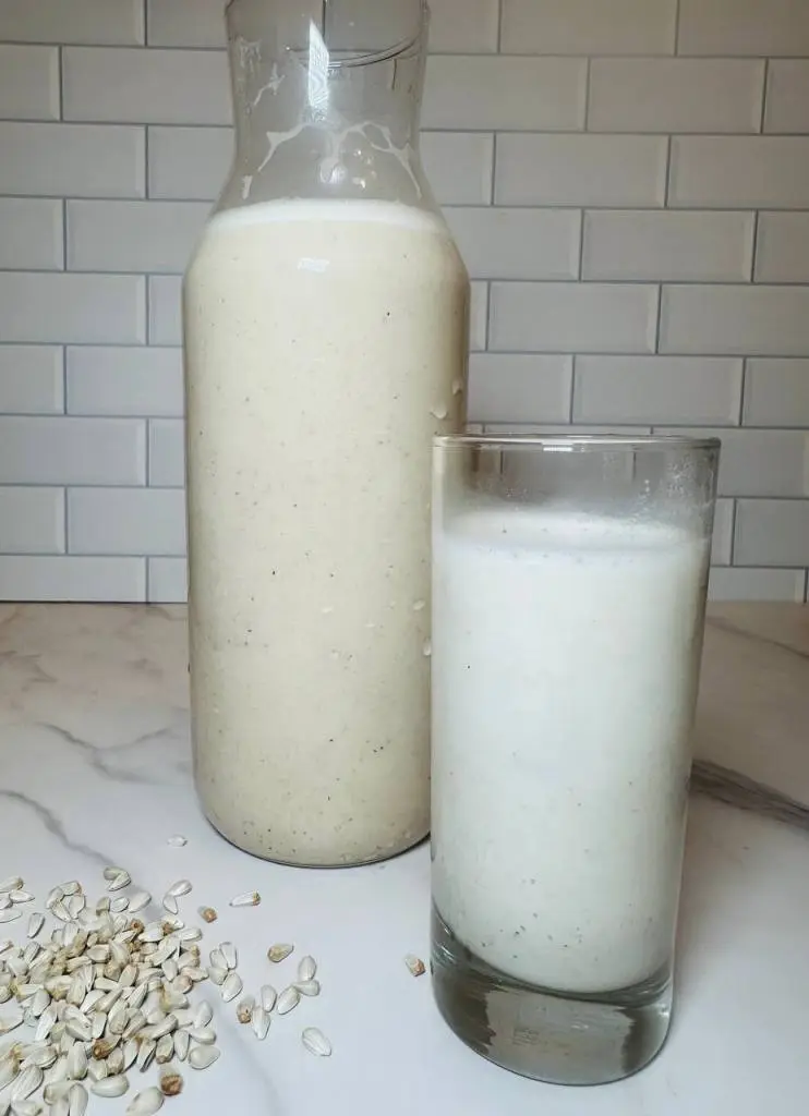 Homemade Sunflower Milk