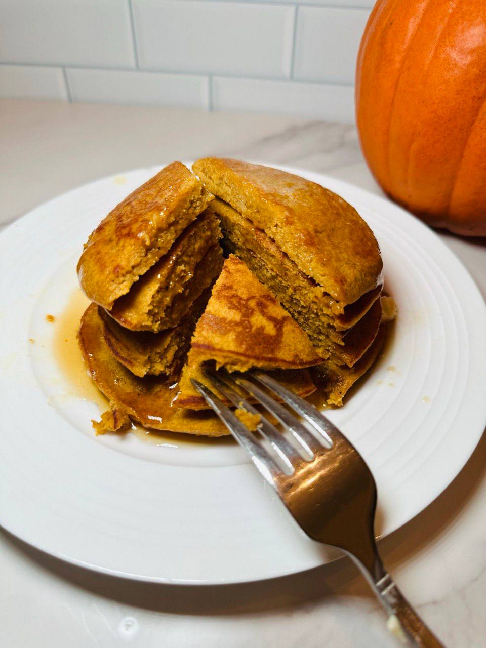 Gluten-Free Teff Pumpkin Spice Pancakes